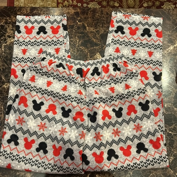 DISNEY CHRISTMAS pajamas - Picture 2 of 4